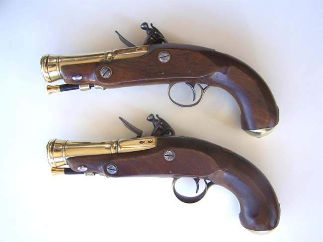 A Rare Pair of English Flintlock brass barreled Blunderbuss Pistols circa 1800 — image 2